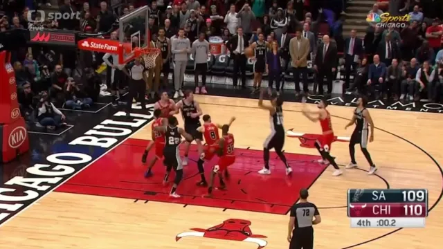 Satoranský pomohl Chicagu k těsné výhře nad San Antoniem