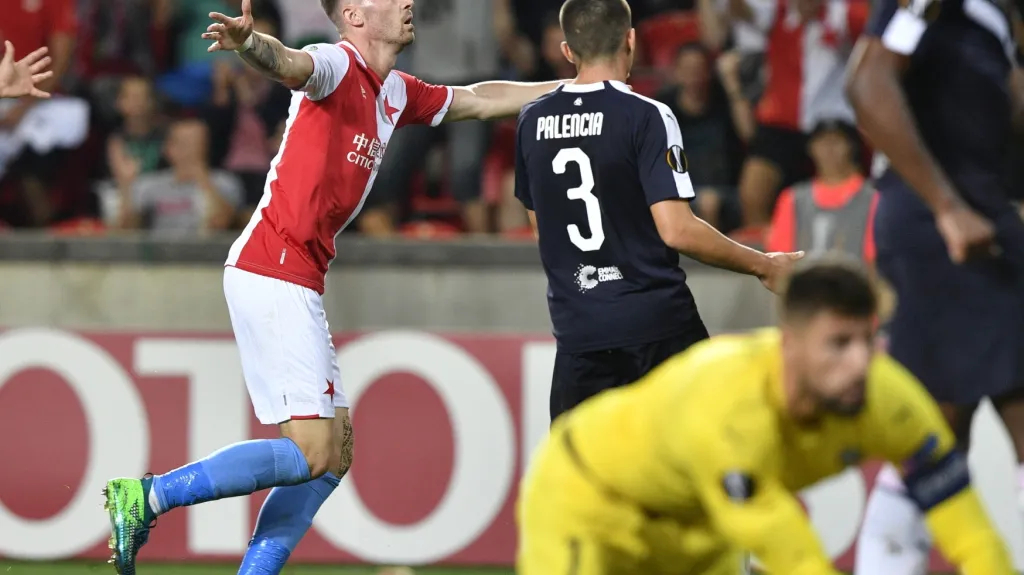 Slávista Jaromír Zmrhal slaví gól v síti Bordeaux