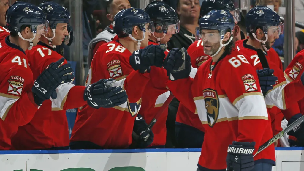 Slavící Jaromír Jágr