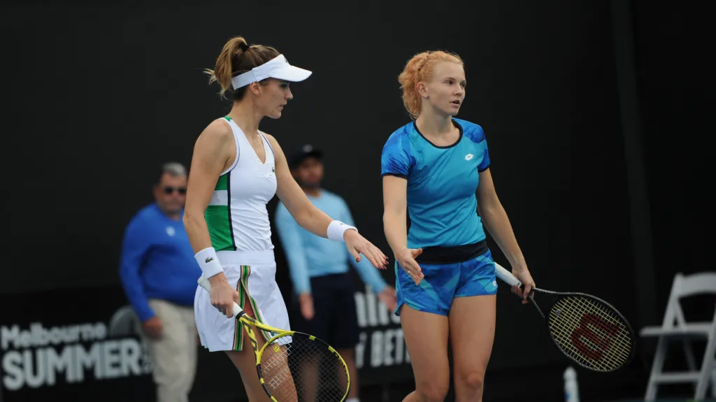 Kateřina Siniaková a Bernarda Peraová