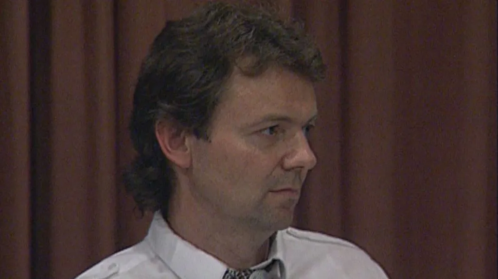 Roman Berbr se kaje před disciplinárkou v roce 1995