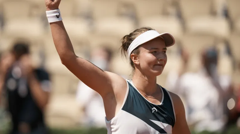 Krejčíková je po triumfu nad Gauffovou v semifinále Roland Garros