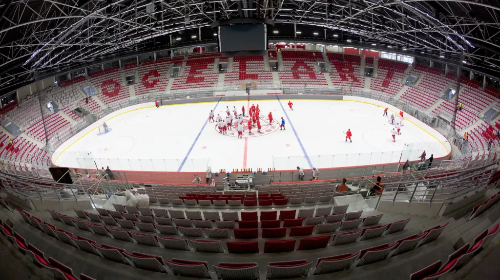 Zimní stadion v Třinci