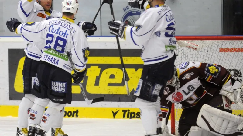 Radost hráčů Plzně z gólu Spartě