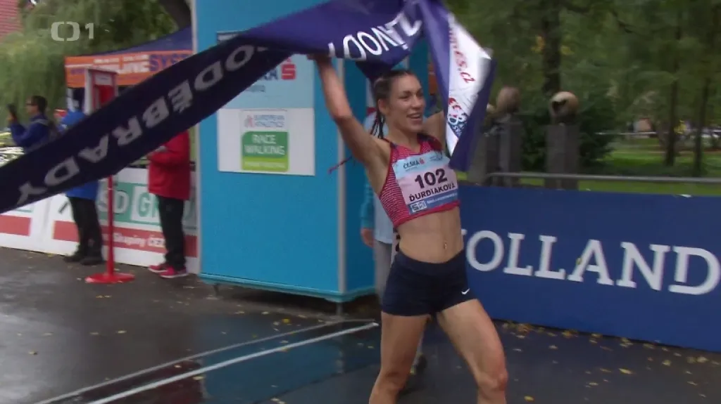 Novicka Ďurdiaková porazila Drahotovou a je mistryní ČR v chůzi