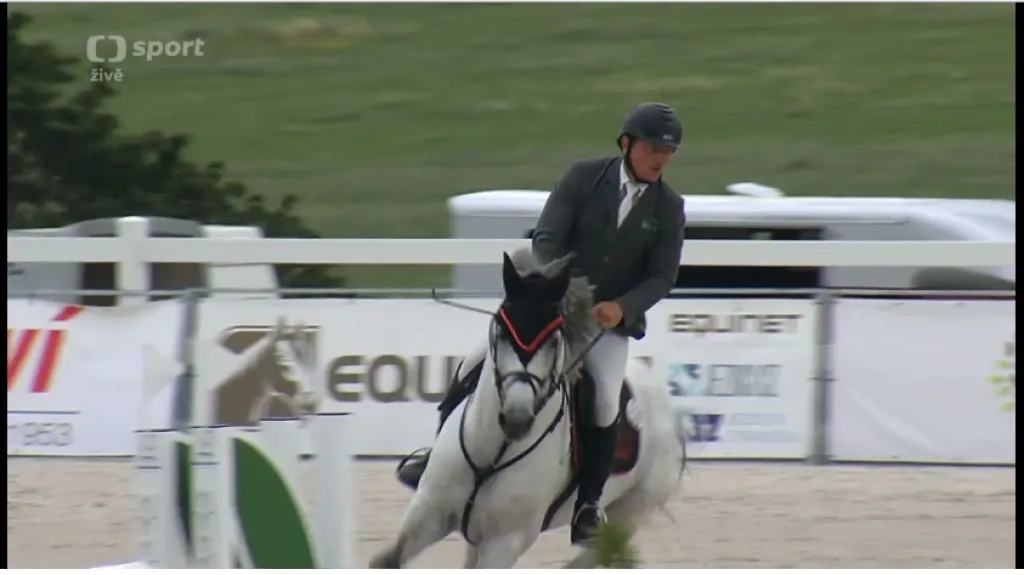 Skokový pohár ve Zduchovicích vyhrál Zdeněk Žíla