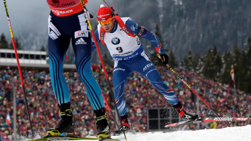 Michal Šlesingr (v pozadí)