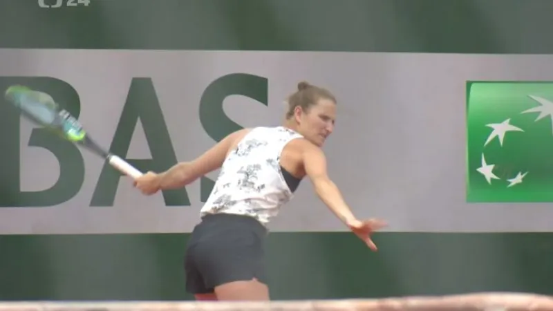 Vondroušová se chystá na čtvrtfinále