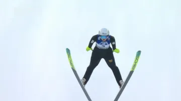 Skok Terezy Koldovské v Oberhofu