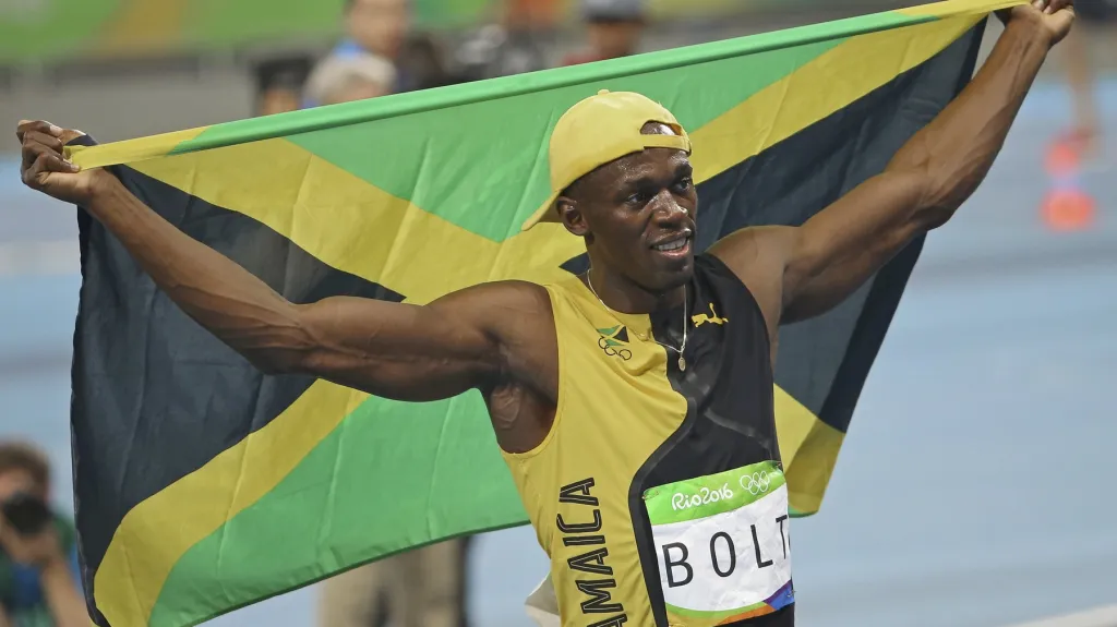 Usain Bolt slaví zlato ze sprintu