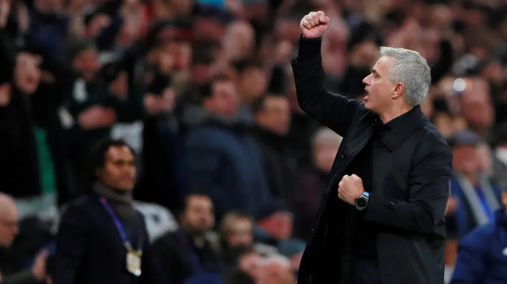 Slavící José Mourinho