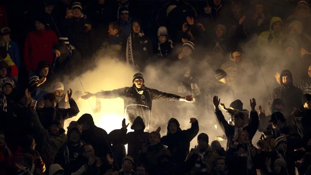 Kotel fotbalových  fanoušků