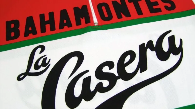 Detail dresu stáje La Casera-Bahamontes