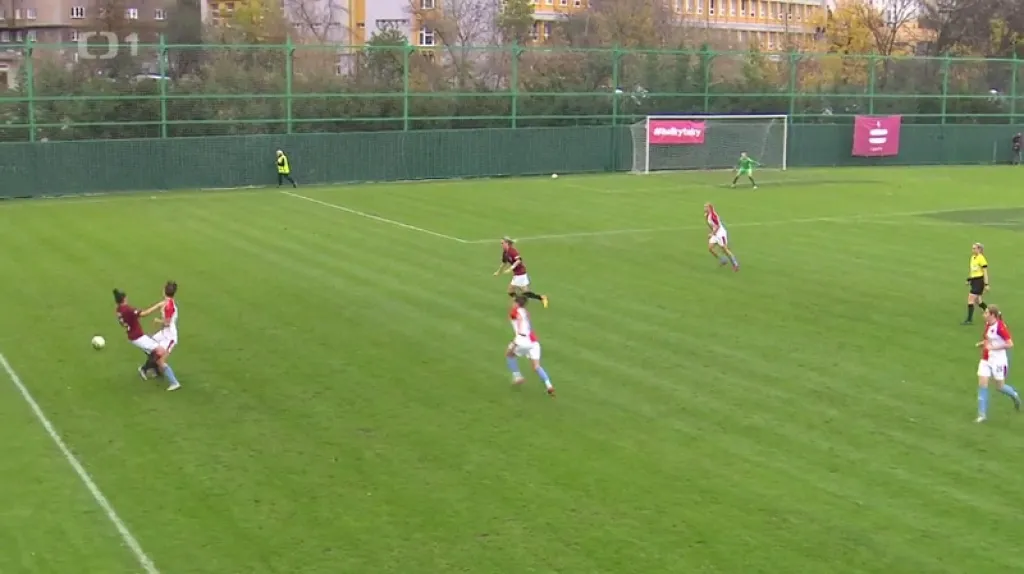 Slavia udolala v derby žen Spartu 3:2