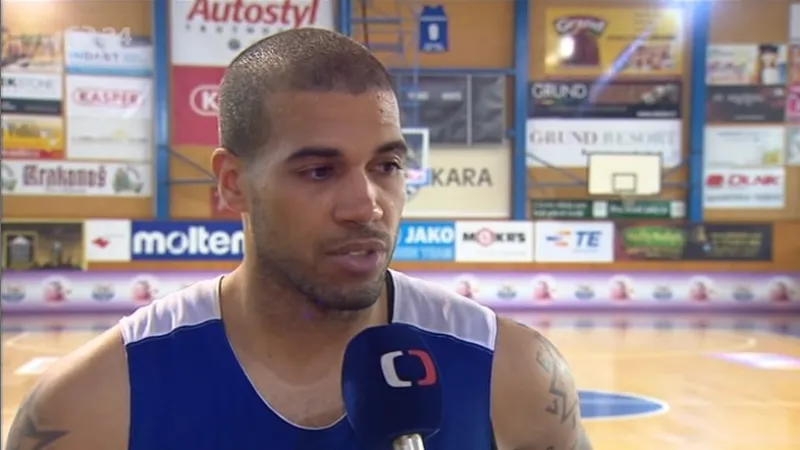 Americký basketbalista Schilb by mohl hrát za českou reprezentaci