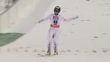 Skoky českých reprezentantů v 1. kole závodu na středním můstku