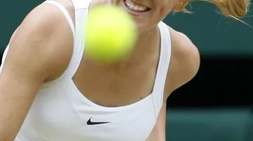 Viktoria Azarenková v semifinále Wimbledonu podlehla Petře Kvitové