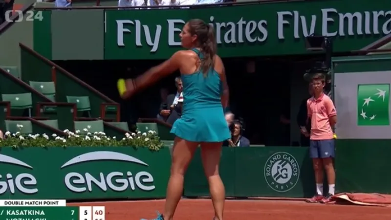 Wozniacká skončila na French Open v osmifinále