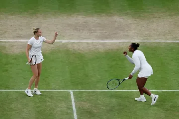 Kateřina Siniaková a Taylor Townsendová ve finále Wimbledonu