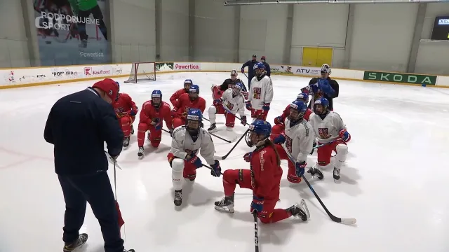 Hokejistky se sešly v Praze ještě bez opor ze zámoří