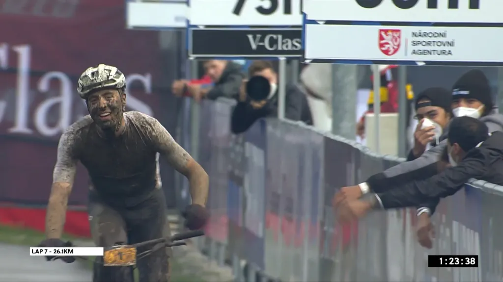 Carter Woods v cíli