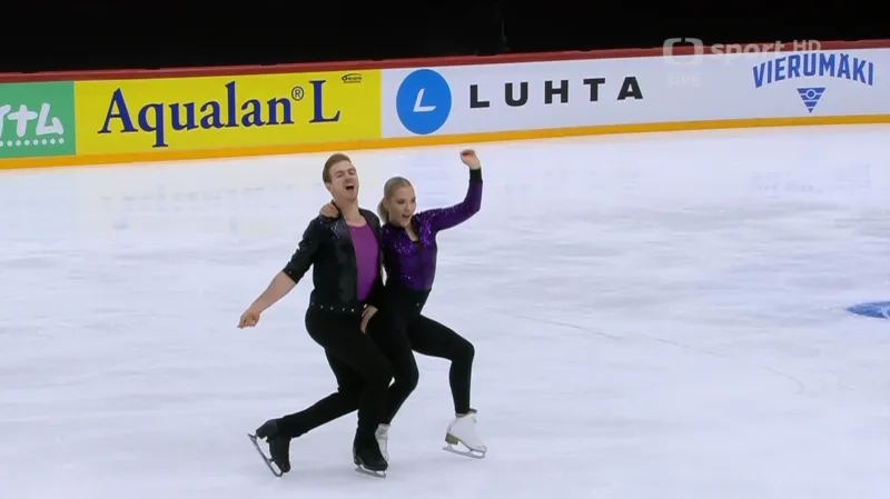 Rytmický tanec sourozenců Taschlerových na Grand Prix Finska