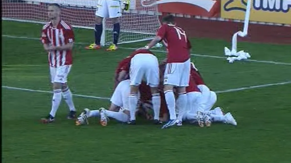 Problémy s výplatami ve Viktorii Žižkov