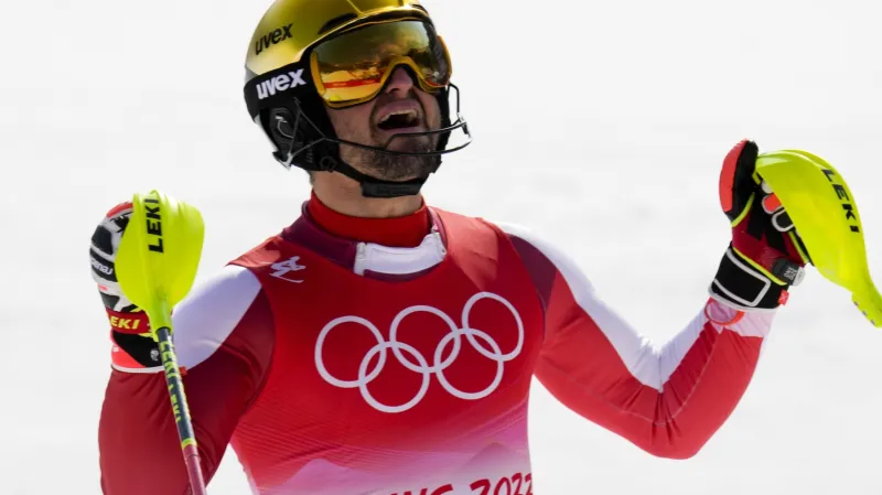 Johannes Strolz vítězí v alpské kombinaci