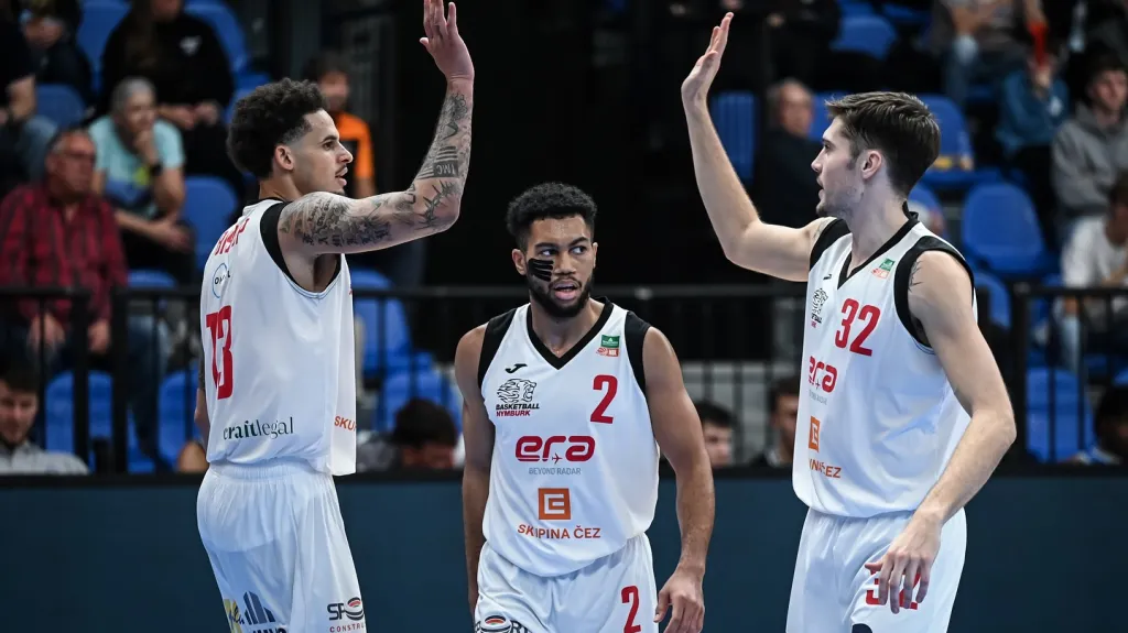 Basketbalisté Nymburku