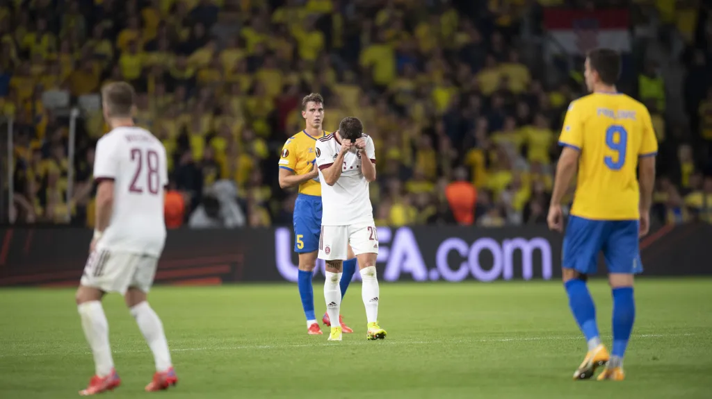 Zklamaný útočník Sparty Adam Hložek