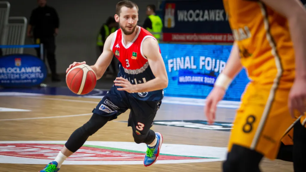 Basketbalista Brna Oleksandr Mišula