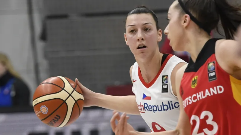 Basketbalistky porazily i Německo a jsou jednou nohou na ME