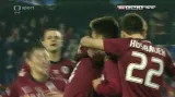 Šance Krejčího a branka Kadlece - 2:0 (27. min.)