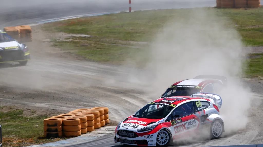 Závody v rallycrossu
