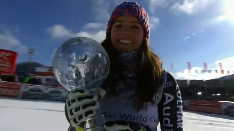 Ledecká nedokončila super-G v Aare, Weiratherová získala malý křišťálový glóbus