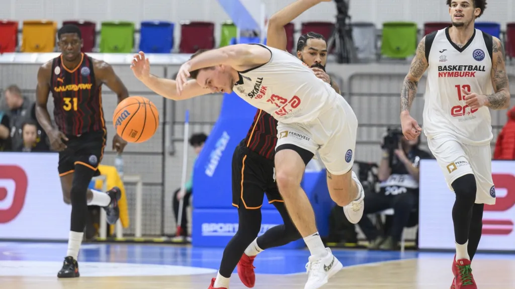 Utkání Ligy mistrů Nymburk – Galatasaray