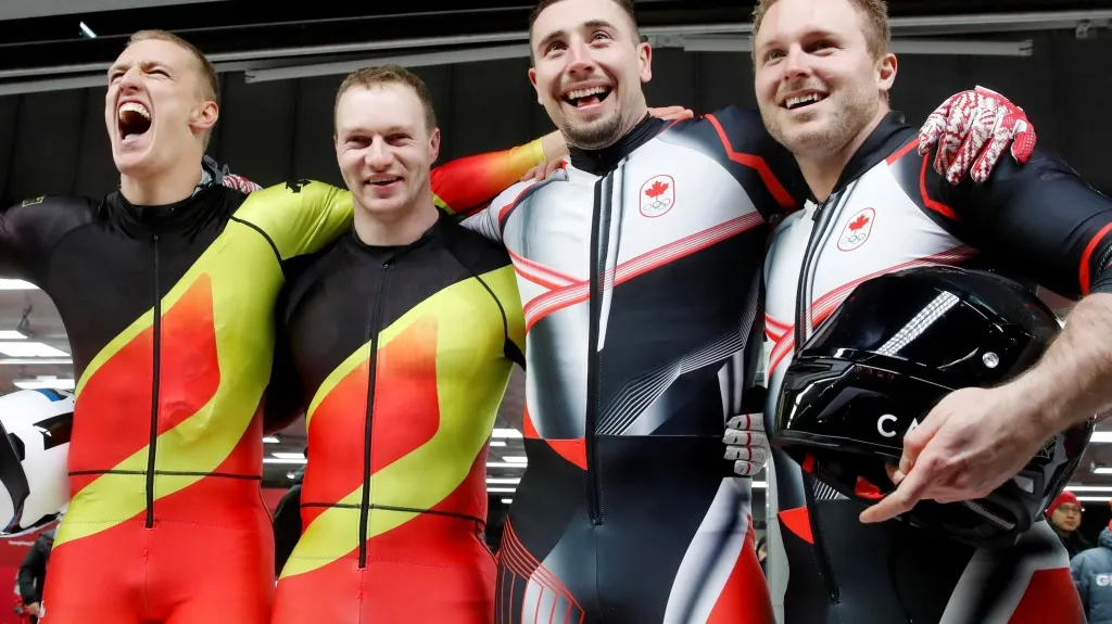 Zlatí němečtí a kanadští bobisté