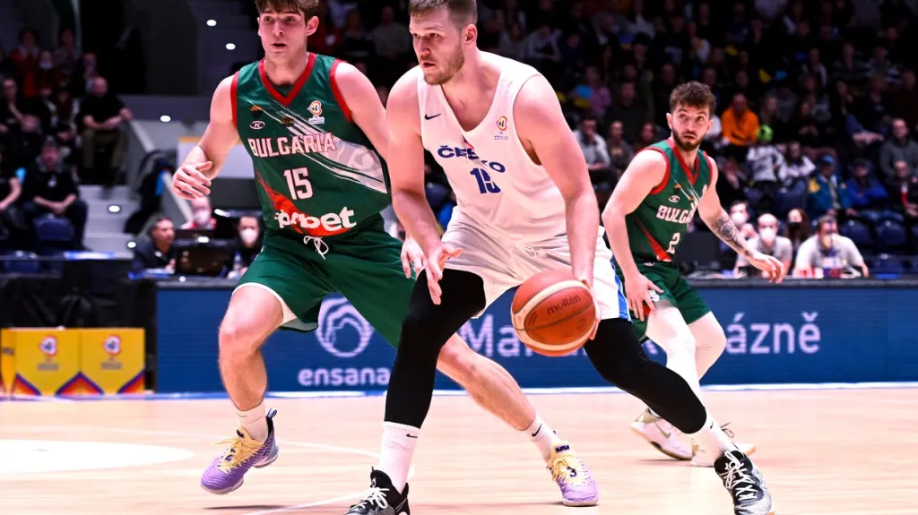 Martin Peterka v kvalifikačním utkání s Bulharskem