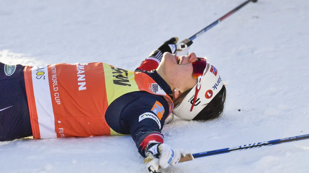 MAIKEN CASPERSEN FALLAOVÁ