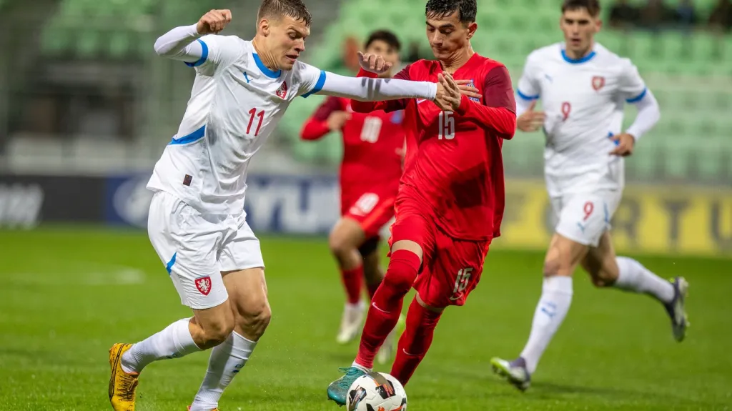 Lukáš Mašek v duelu proti Ázerbájdžánu