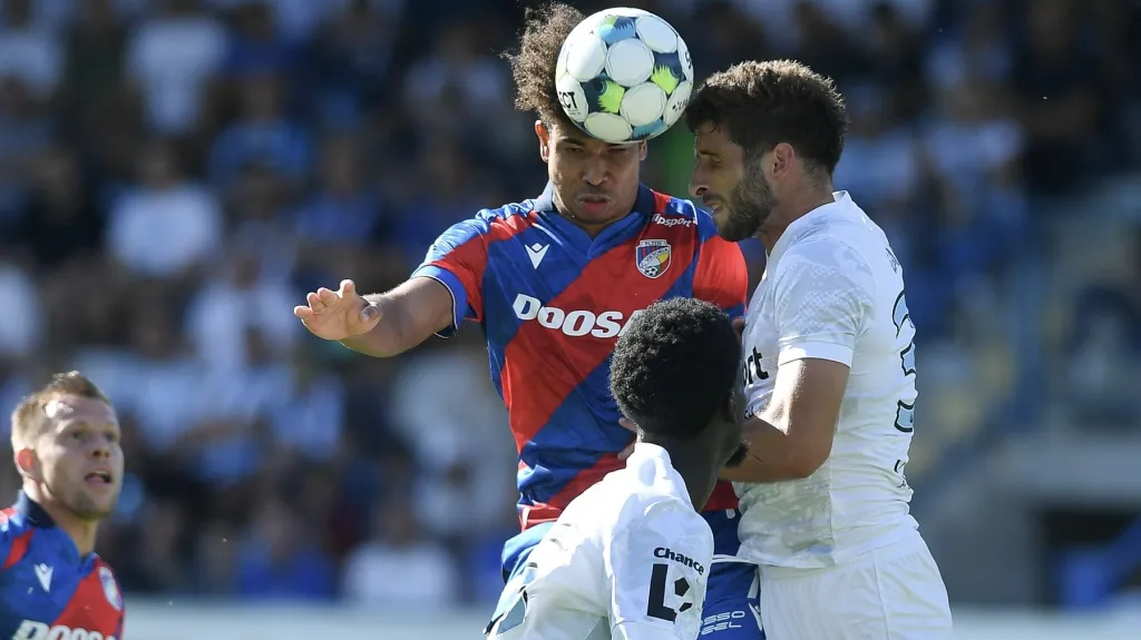 Christophe Kabongo z Plzně a Šimon Gabriel z Liberce