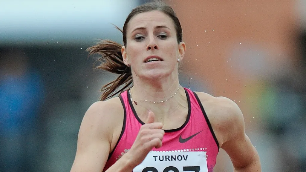 Zuzana Hejnová na mítinku v Turnově