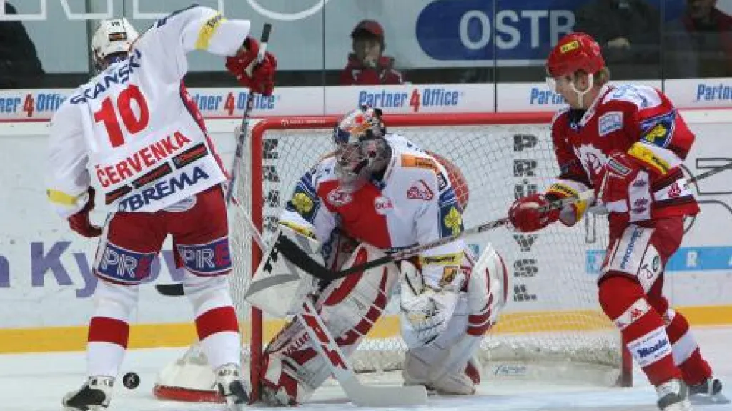 Oceláři Třinec - Slavia Praha