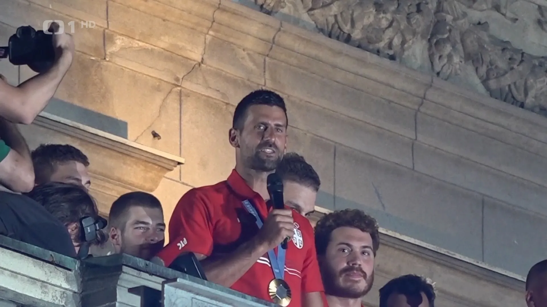 Chalífová i Djokovič se dočkali vřelého přivítání ve svých zemích