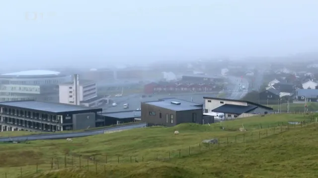 Česká reprezentace kvůli špatnému počasí uvázla na Faerských ostrovech