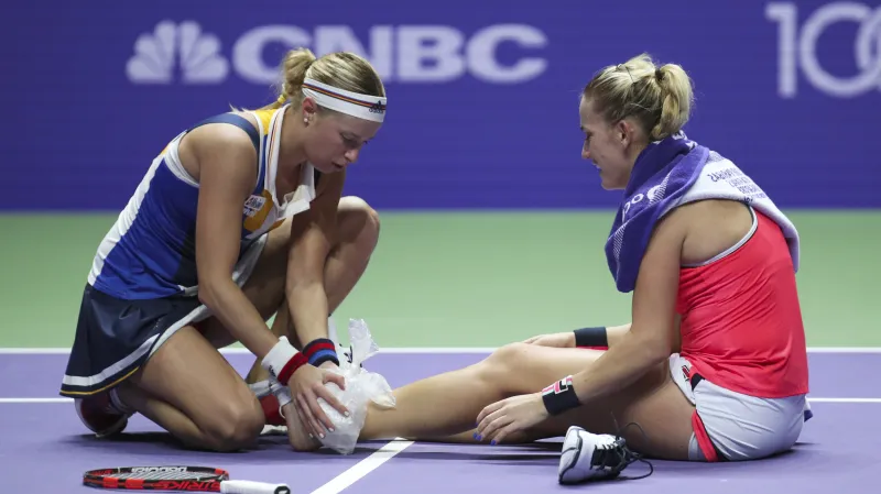 Andrea Hlaváčková s Timeou Babosovou