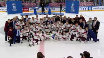 Medailový ceremoniál bronzových Lotyšů