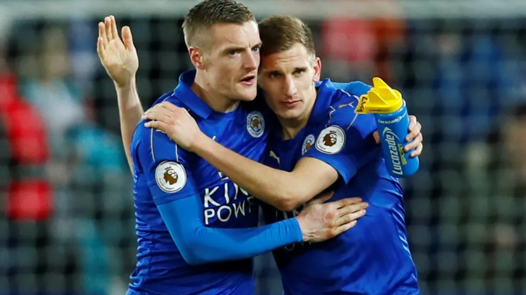 Slavící fotbalisté Leicesteru