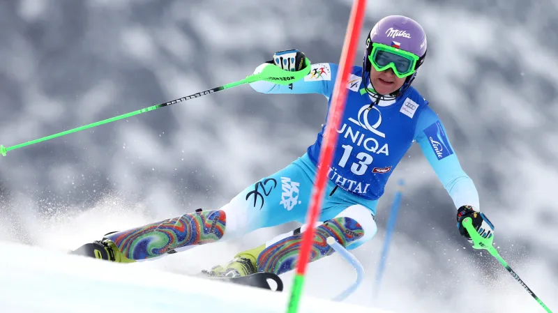 Jízda Šárky Strachové ve 2. kole slalomu na SP v Kühtai