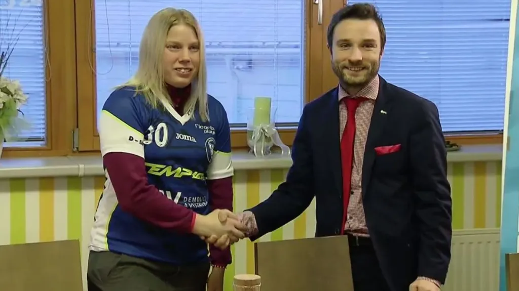 Madeleine Ellilä (vlevo) v dresu Vítkovic